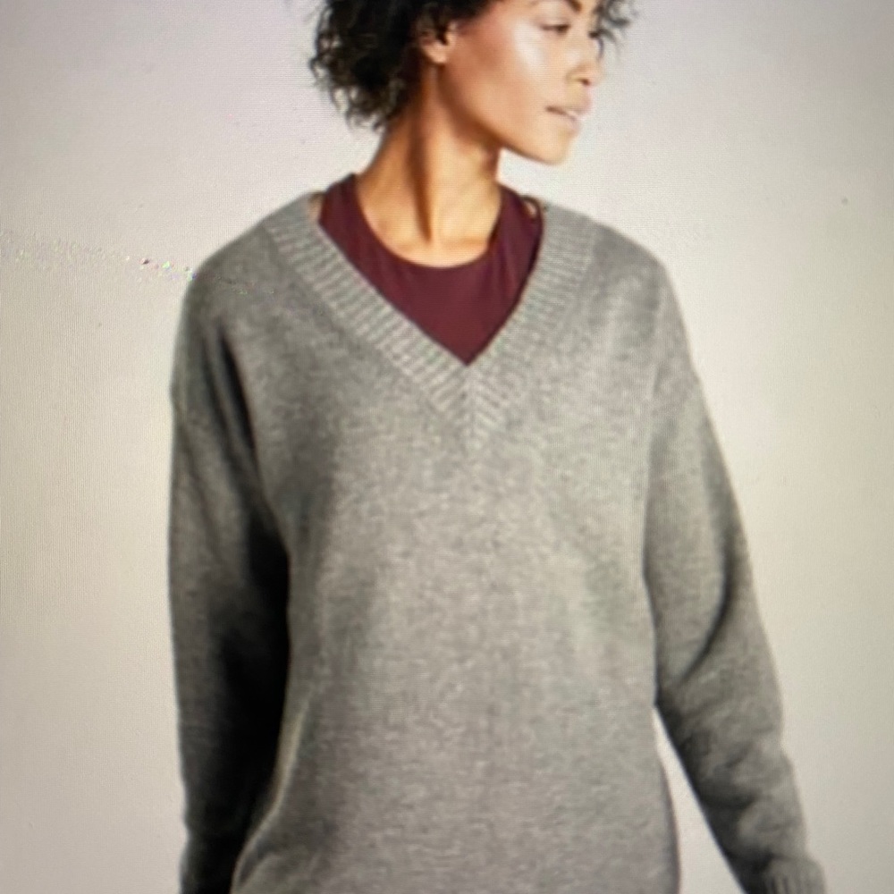 Athleta Women's V-Neck Sweater in Gray with Burgundy Layering Tee